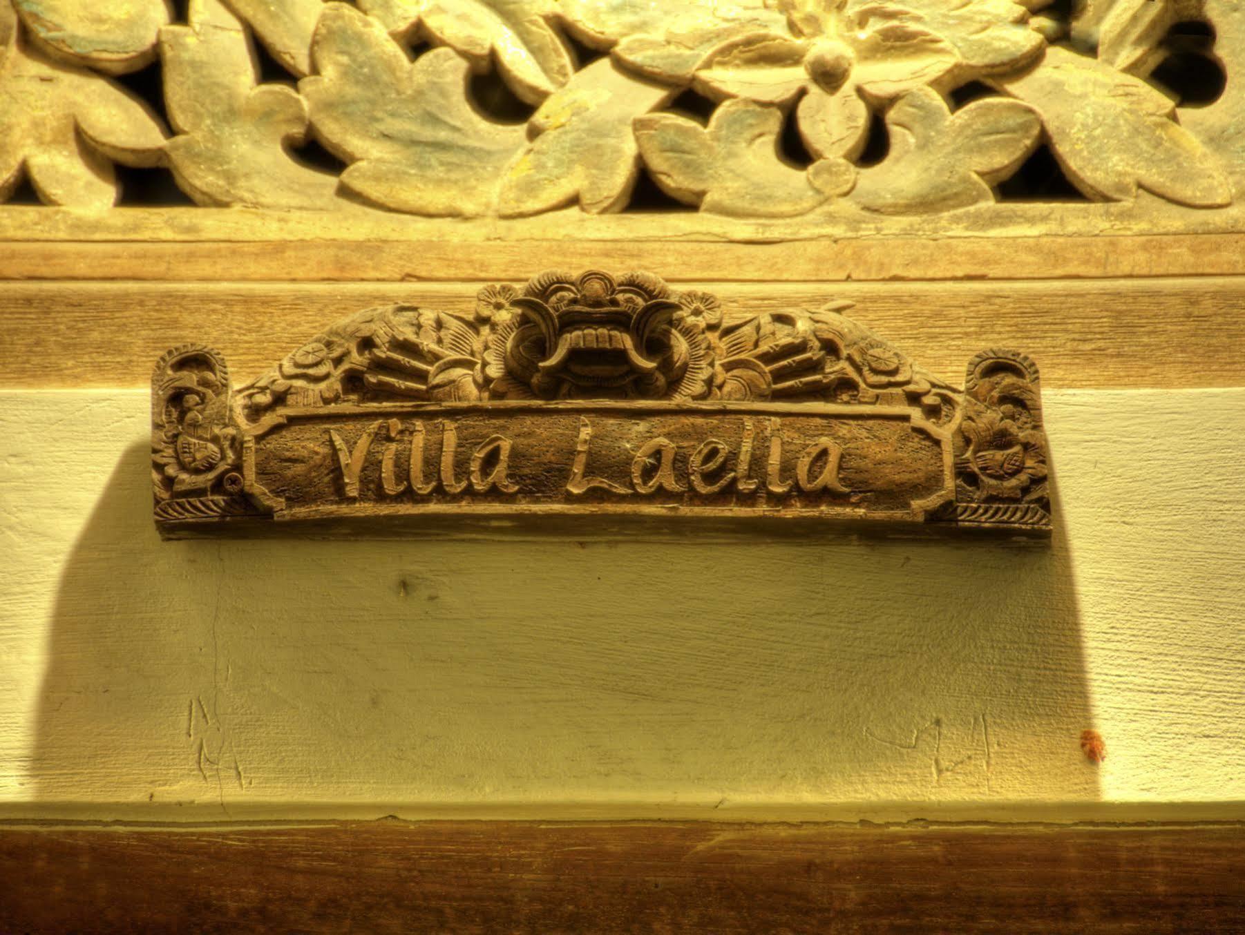Villa Laella Семиняк Екстериор снимка